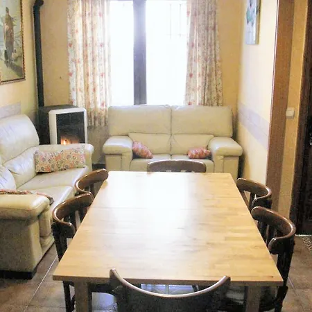 Warm House In Banos De Valdearados, Farm Close To Town Holiday home