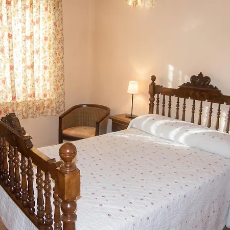 Holiday home Warm House In Banos De Valdearados, Farm Close To Town *