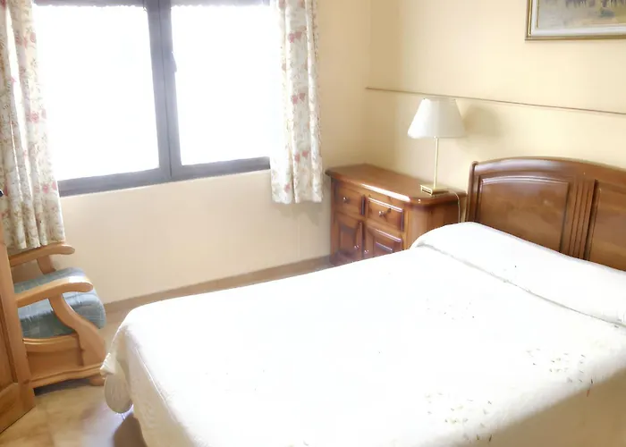 Warm House In Banos De Valdearados, Farm Close To Town Tatil Evi