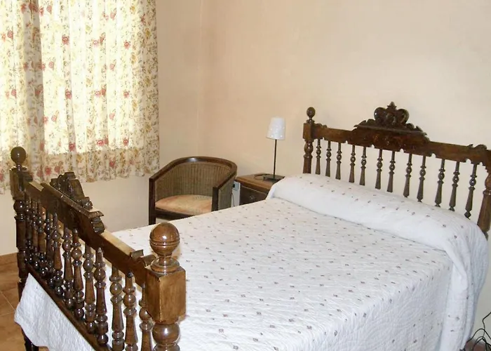 Warm House In Banos De Valdearados, Farm Close To Town Tatil Evi Baños de Valdearados