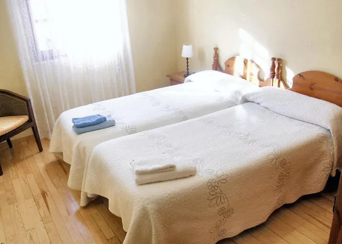 Tatil Evi Warm House In Banos De Valdearados, Farm Close To Town Baños de Valdearados